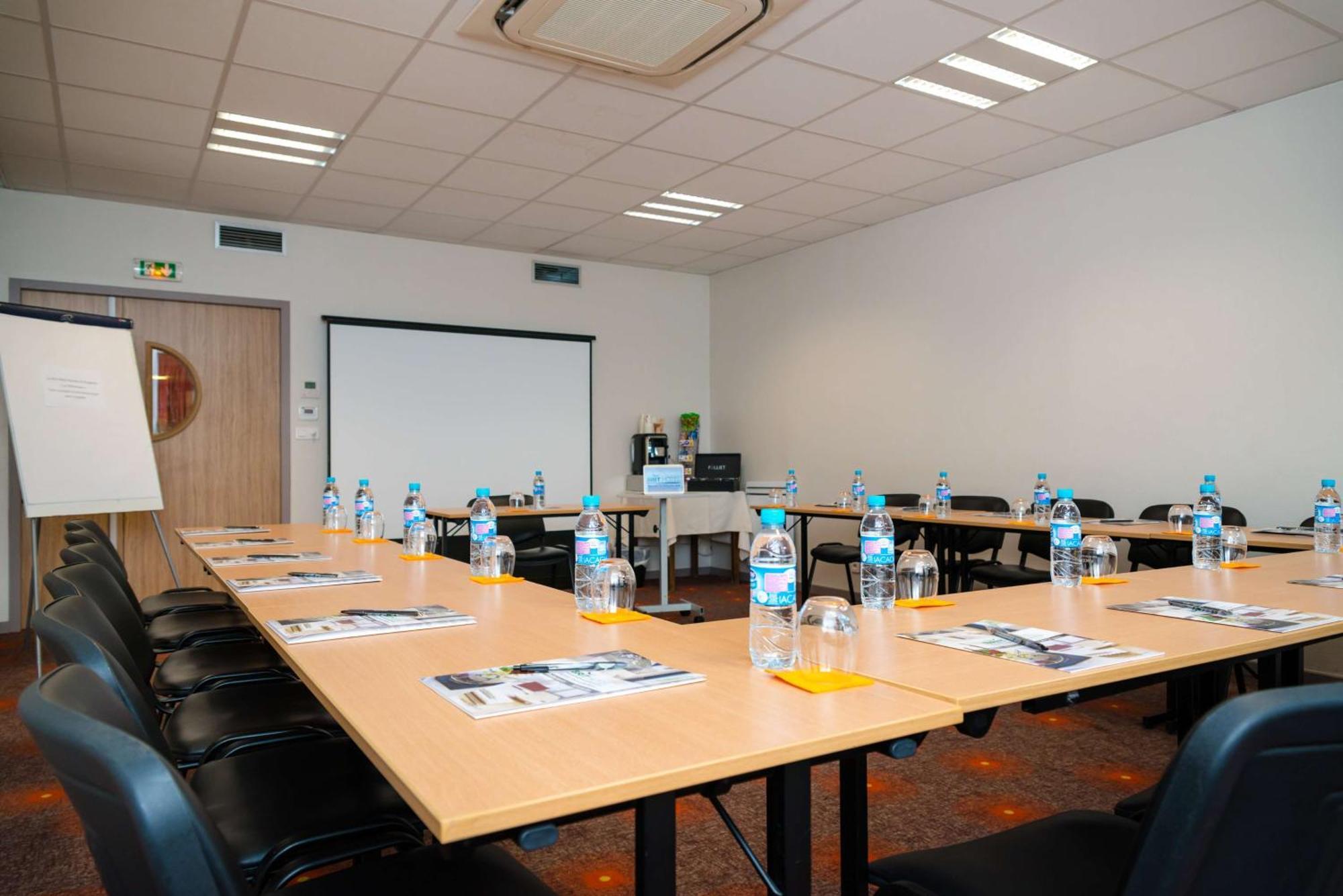 Brit Hotel Rennes St Gregoire - Le Villeneuve Saint-Grégoire المظهر الخارجي الصورة