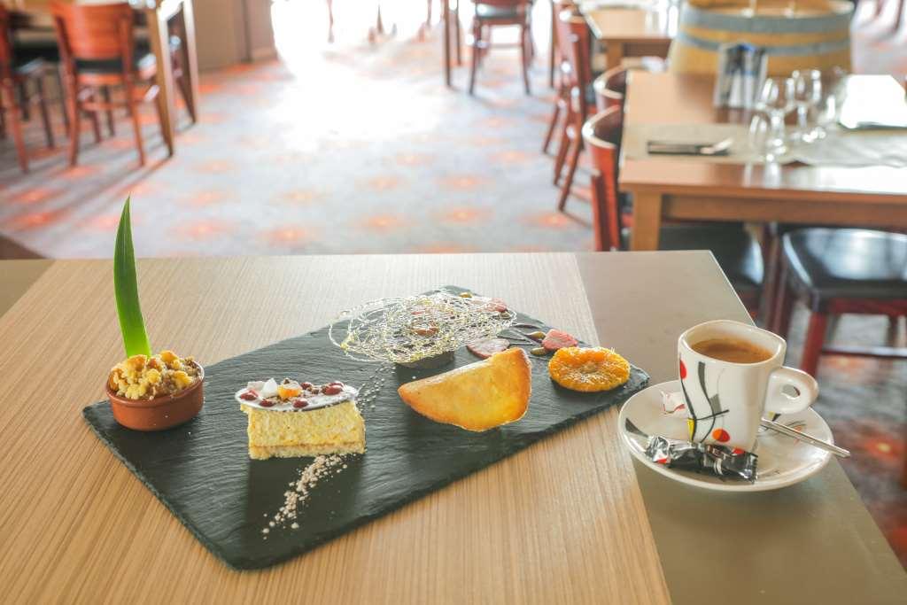 Brit Hotel Rennes St Gregoire - Le Villeneuve Saint-Grégoire المطعم الصورة